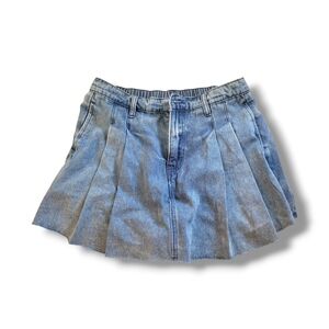 Cute Y2K Blue Denim High Rise Pleated Mini Skorts (SIZE L)